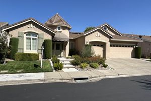 1034 BISMARCK TER, BRENTWOOD, CA