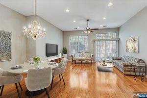 1302 FOUR SEASONS DR, WAYNE, NJ