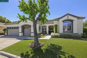 346 GLADSTONE DR, BRENTWOOD, CA