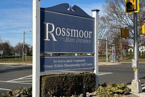 267 MILFORD LN, MONROE, NJ