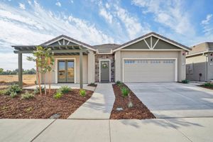 1136 CRENSHAW RD, GALT, CA