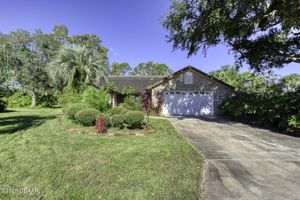 105 MARBLED GODWIT CT, DAYTONA BEACH, FL