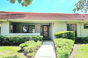 2055 LAKEVIEW DR, CLEARWATER, FL