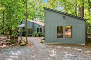 61 STONE LEDGE, PITTSBORO, NC