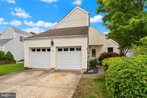 107 DEERFIELD DR, MANAHAWKIN, NJ