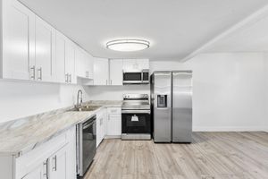 1052 HYTHE C, BOCA RATON, FL