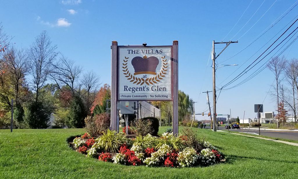 Community Entrance Sign