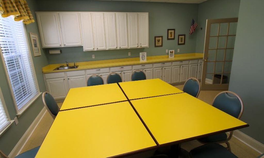 Arts & Crafts Studio