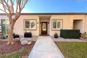 1921 SAINT JOHN RD APT 35C, SEAL BEACH, CA