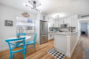 52 BURGUNDY B, DELRAY BEACH, FL