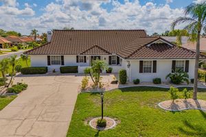702 PLUMBROOK RD, SUN CITY CENTER, FL