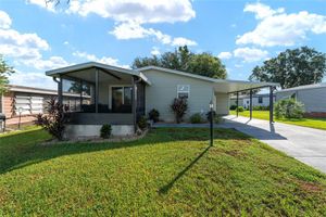 1607 DORAL CIR, LADY LAKE, FL