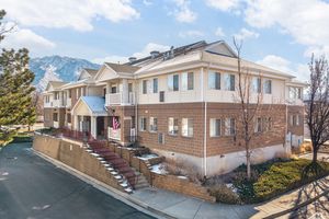 11085 S GRAPE ARBOR PL 102, SANDY, UT