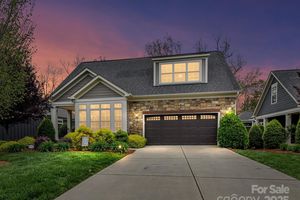 1805 AXHOLME CT, WAXHAW, NC