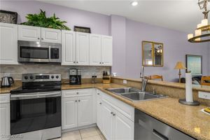 7905 MAHOGANY RUN LN 1322, NAPLES, FL