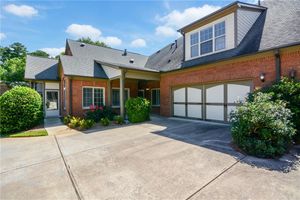 120 CHASTAIN RD # 202, MARIETTA, GA