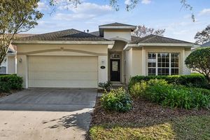 902 HERON POINT CIR, DELAND, FL
