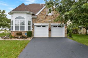21 HINGHAM LN, BARNEGAT, NJ