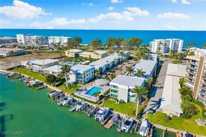 2100 GULF SHORE BLVD 107, NAPLES, FL