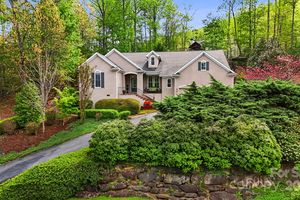 14 LARUE CT, BILTMORE LAKE, NC