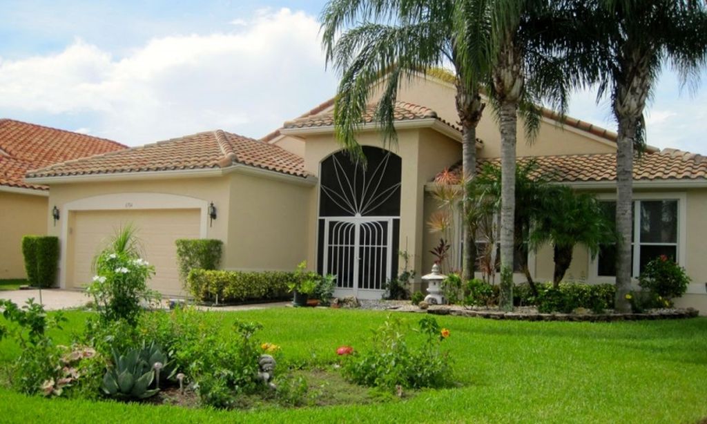 Elegant Single-Family Homes