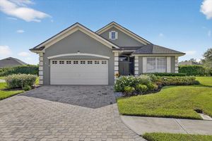 8147 LAKE JAMES DR, LAKELAND, FL