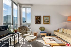 267 S SAN PEDRO ST 621, LOS ANGELES, CA