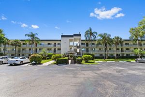 15244 LAKES OF DELRAY BLVD 203, DELRAY BEACH, FL