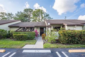 272 BEAVER DAM CT, ROYAL PALM BEACH, FL