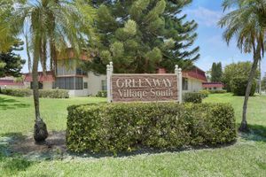 12027 GREENWAY CIR S APT 204, ROYAL PALM BEACH, FL