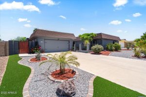 10906 W JACARANDA DR, SUN CITY, AZ