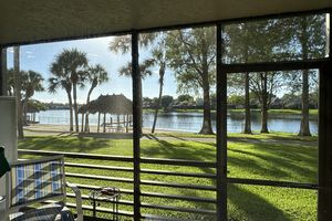 1101 COLONY POINT CIR 108, PEMBROKE PINES, FL