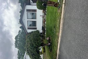 93 VILLAGE CIR, MANORVILLE, NY