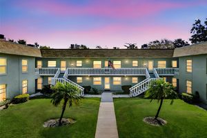 1250 S PINELLAS AVE APT 405, TARPON SPRINGS, FL