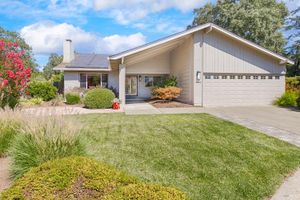 8862 OAK TRAIL PL, SANTA ROSA, CA