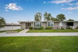 13741 THUNDERBIRD DR APT 47F, SEAL BEACH, CA