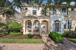 6072 TOWNCENTER CIR, NAPLES, FL
