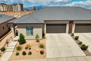 1230 W GRAYSON DR, ST GEORGE, UT