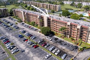 3590 VIA POINCIANA APT 607, LAKE WORTH, FL