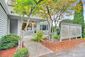 4106 221ST PL SE # 1072, ISSAQUAH, WA