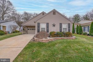 186 DORCHESTER DR, SOUTHAMPTON, NJ