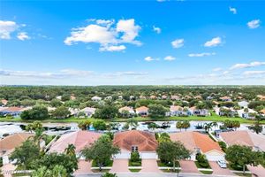 3077 FUTUNA LN, NAPLES, FL