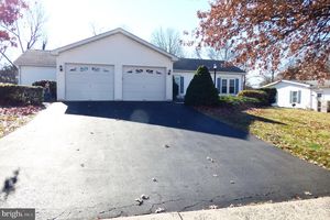 320 W 4TH ST, RED HILL, PA