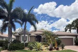 12144 OAKVISTA DR, BOYNTON BEACH, FL