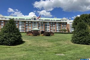 500 CRESTWOOD DR 2306, CHARLOTTESVILLE, VA