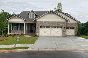 272 SILVER CT, HOSCHTON, GA
