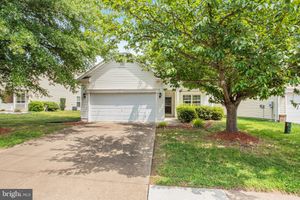 64 GLADSTONE DR, FREDERICKSBURG, VA