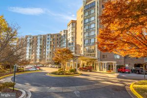 3005 S LEISURE WORLD BLVD APT 201, SILVER SPRING, MD