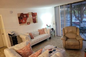 1400 SAINT CHARLES PL 215, PEMBROKE PINES, FL