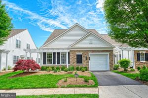 44458 MALTESE FALCON SQ, ASHBURN, VA